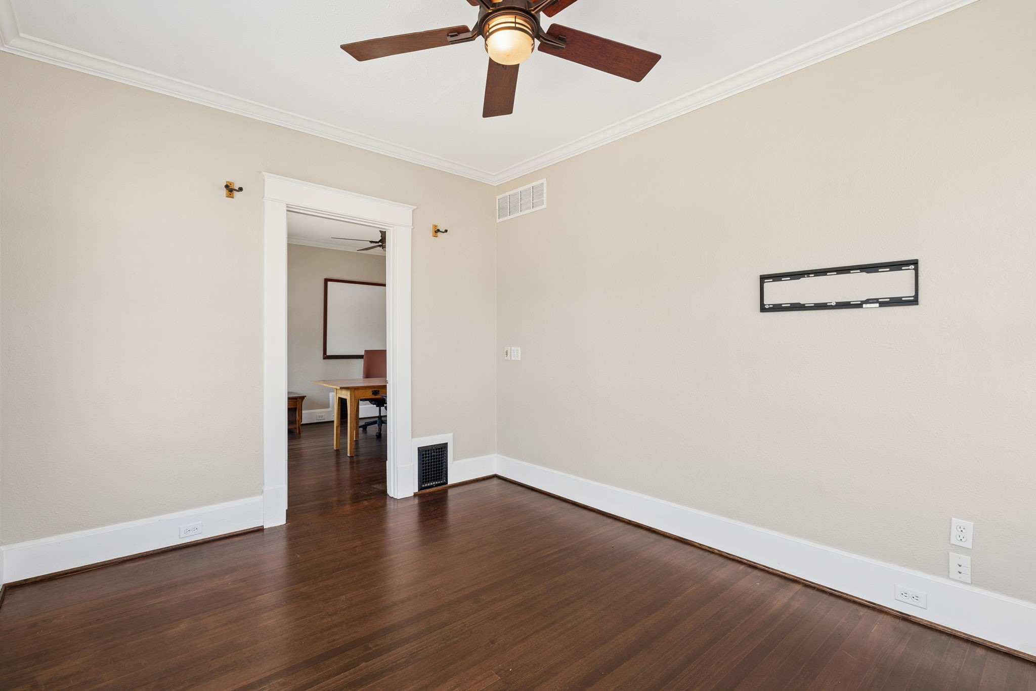 4112 Swiss Avenue Dallas TX 75204