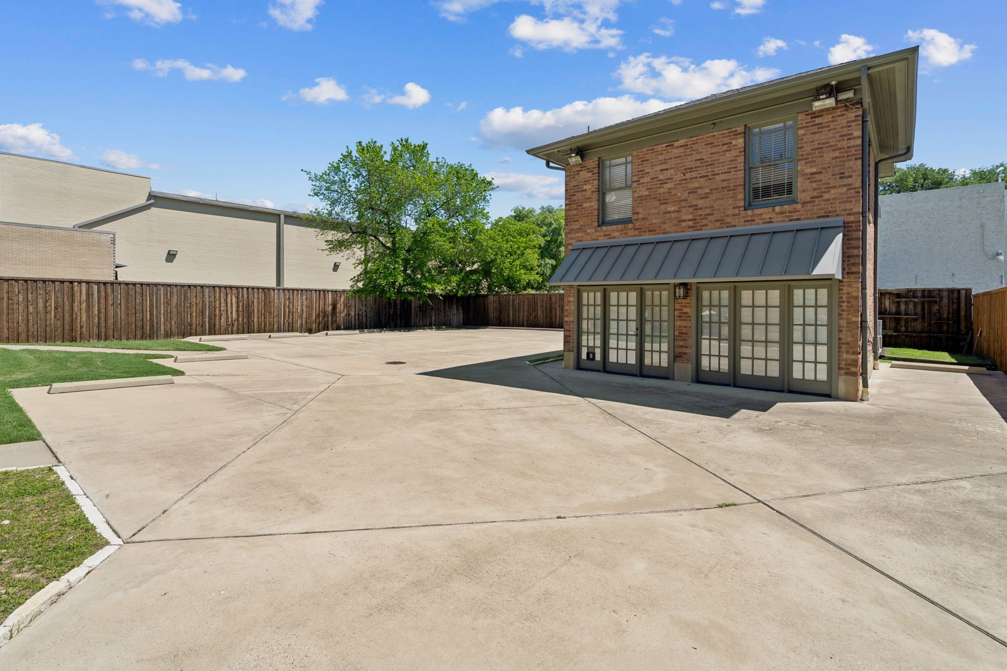 4112 Swiss Avenue Dallas TX 75204