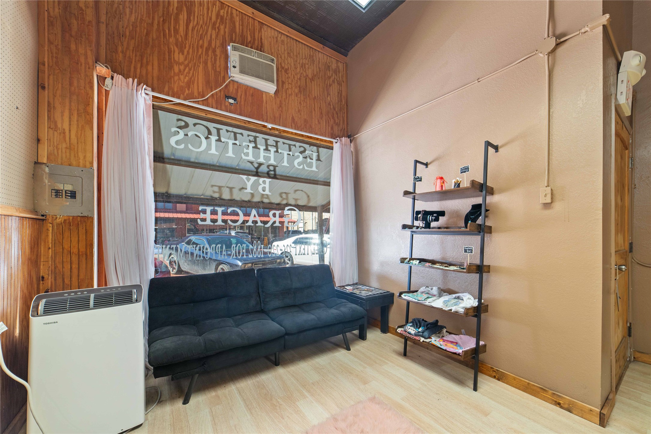 115 E Pecan Street Coleman TX 76834