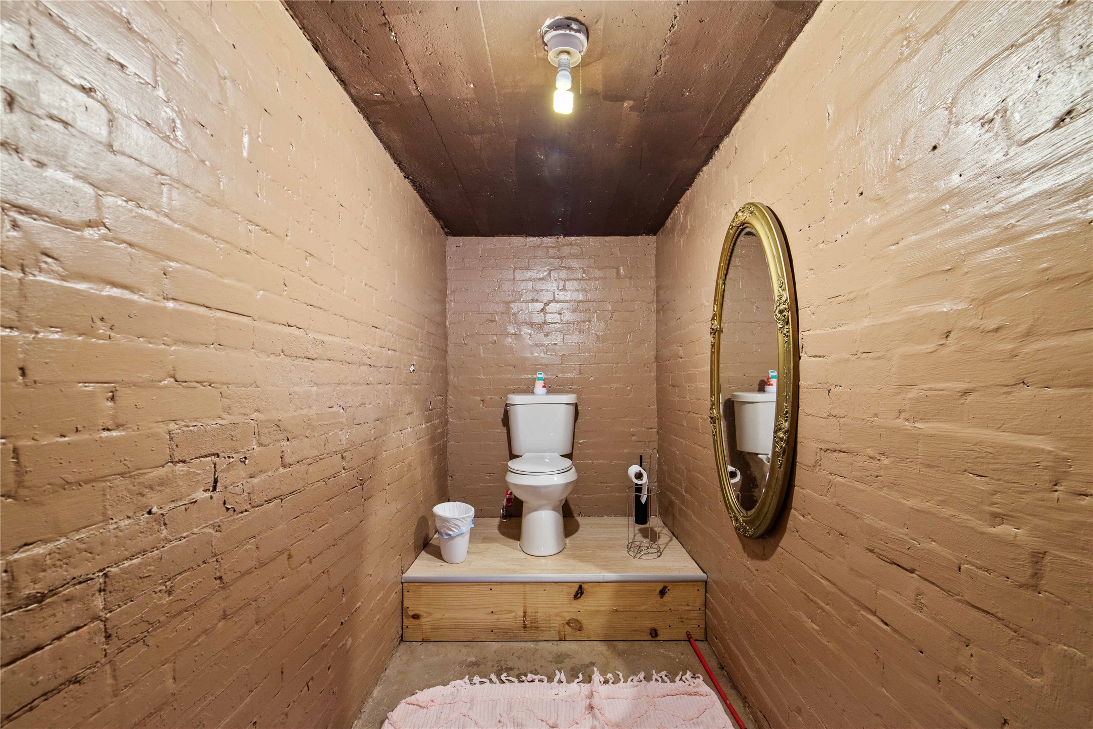 115 E Pecan Street Coleman TX 76834