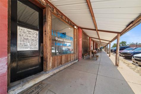 115 E Pecan Street Coleman TX 76834