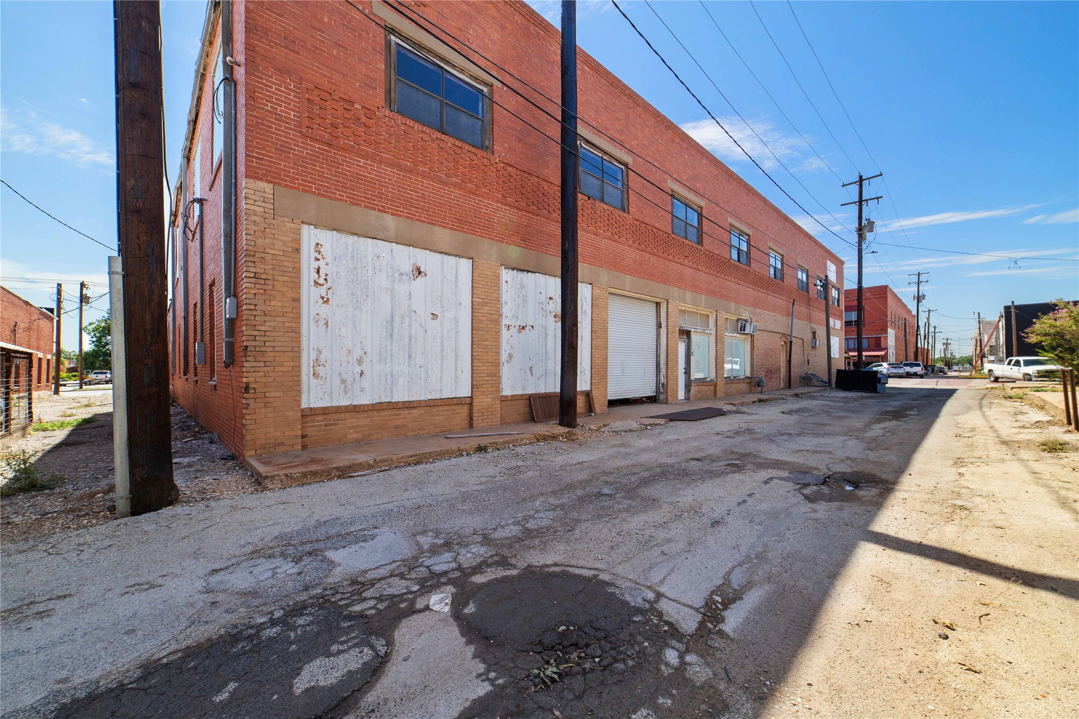 115 E Pecan Street Coleman TX 76834