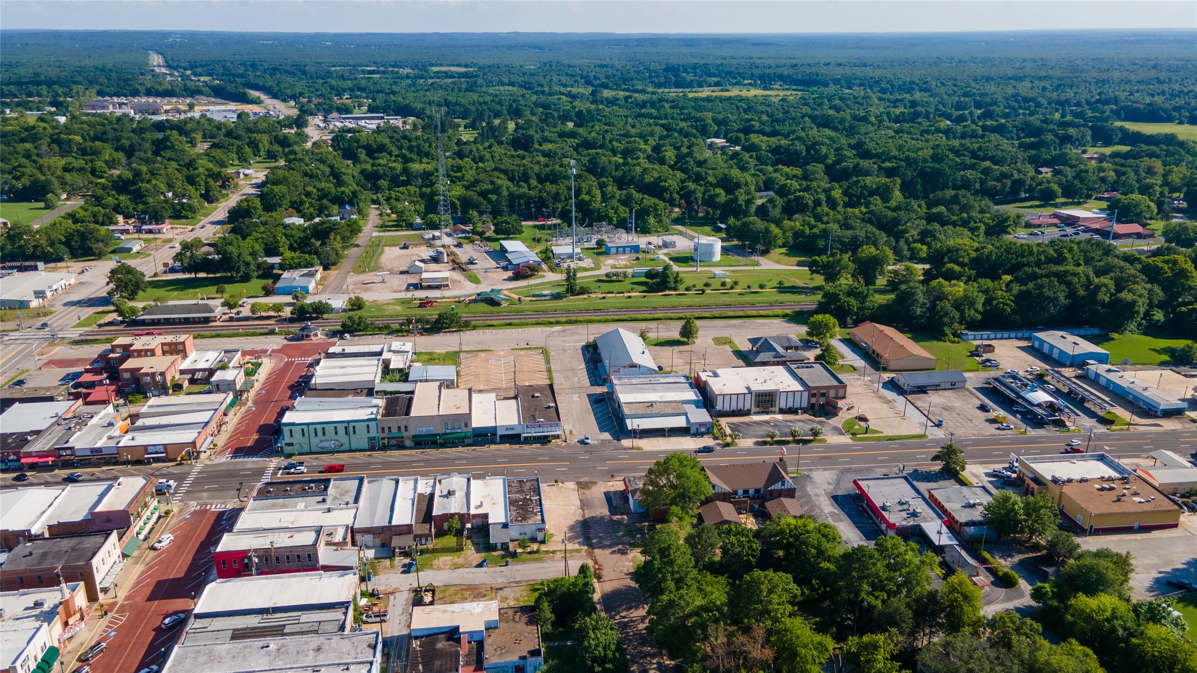 228 W Broad Mineola TX 75773