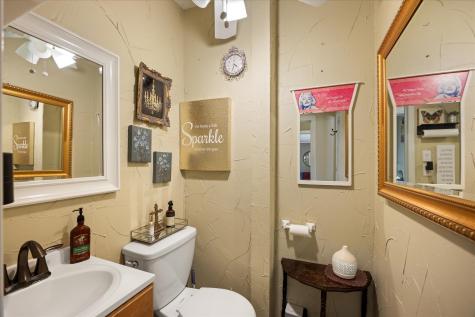 416 S Morgan Street Granbury TX 76048