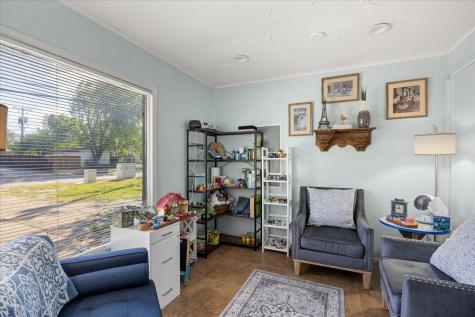 416 S Morgan Street Granbury TX 76048