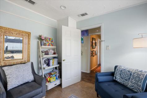 416 S Morgan Street Granbury TX 76048
