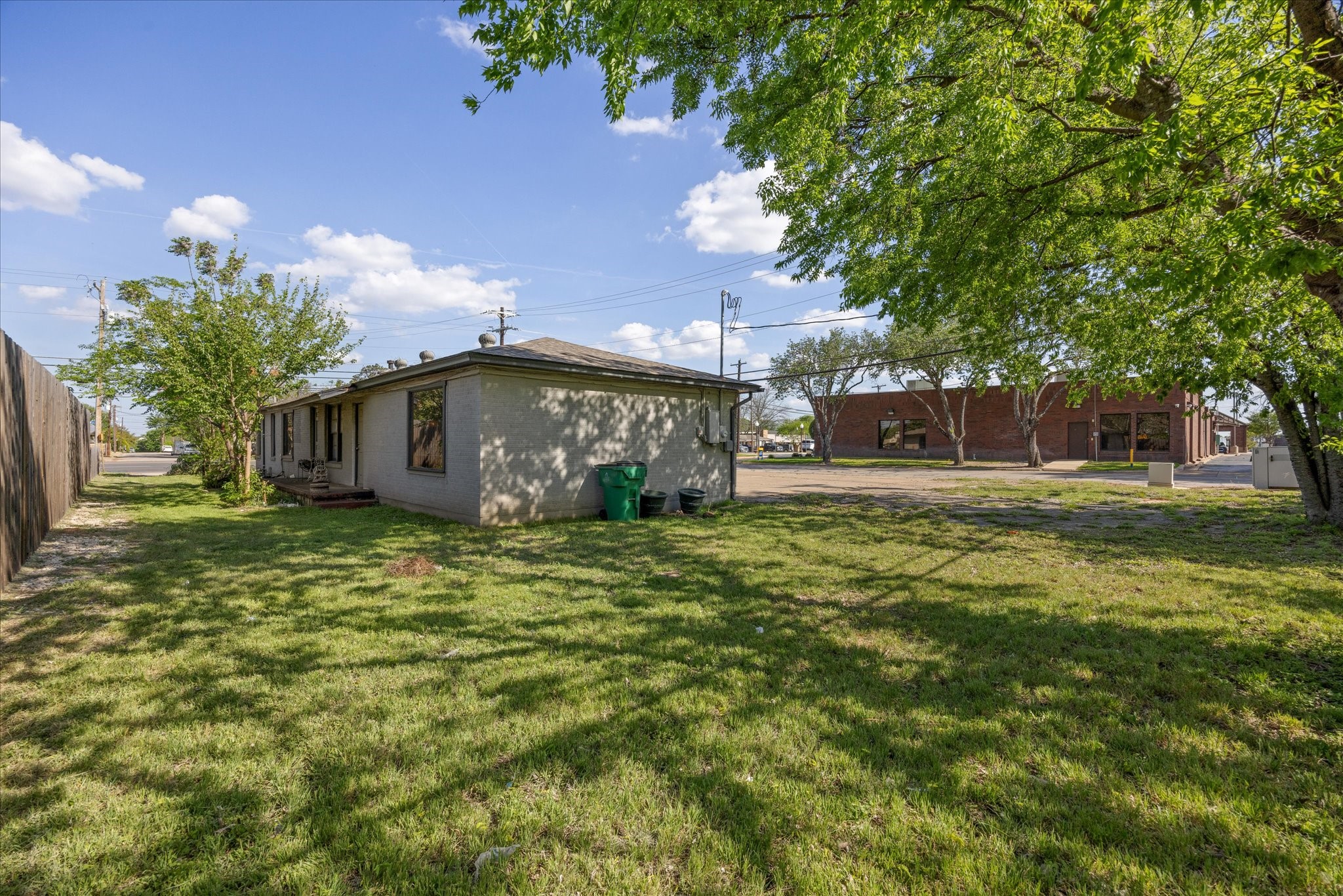 416 S Morgan Street Granbury TX 76048
