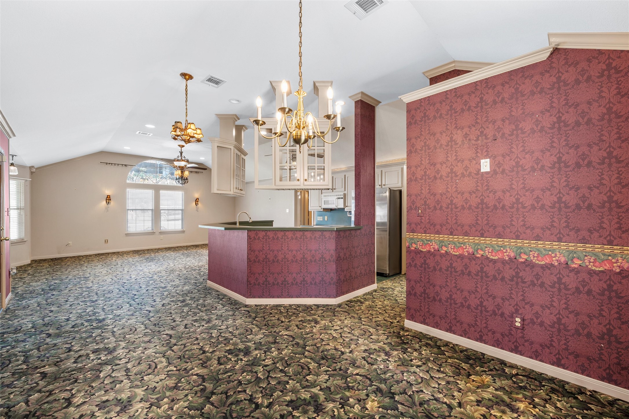 103-105 E Center Street Lorena TX 76655