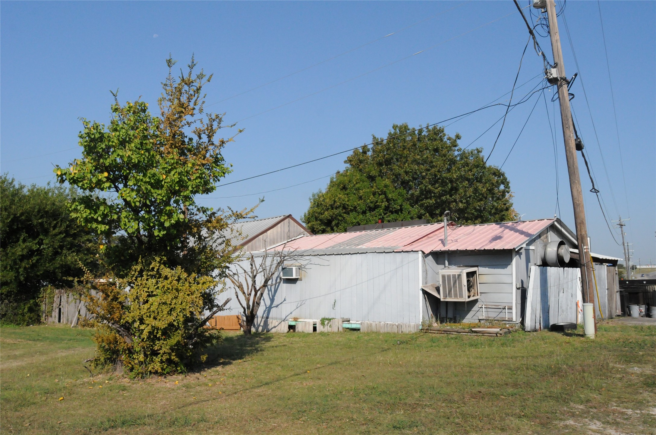 424 Fall Creek Highway Granbury TX 76049