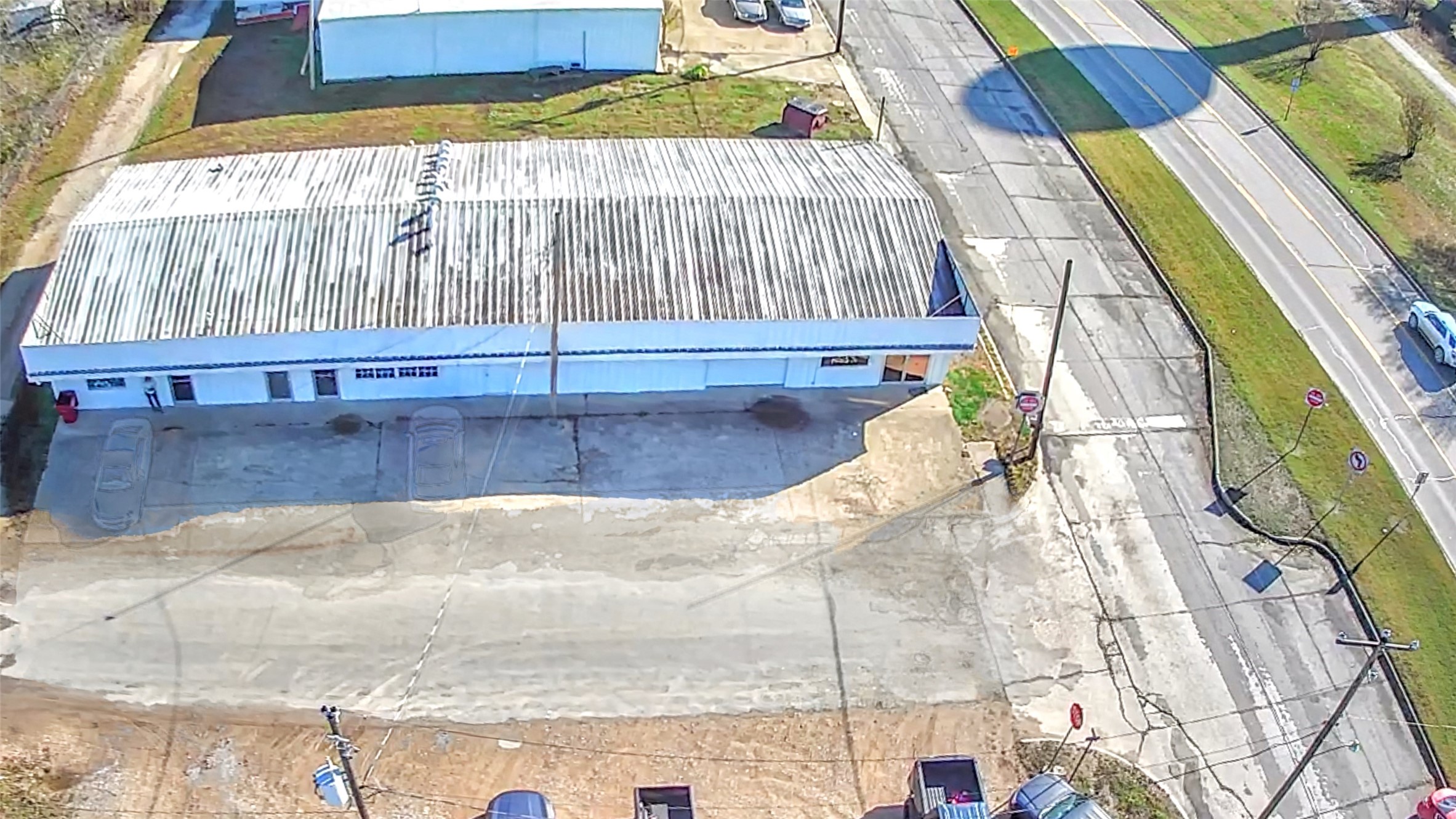 110 N Walnut Street Blossom TX 75416