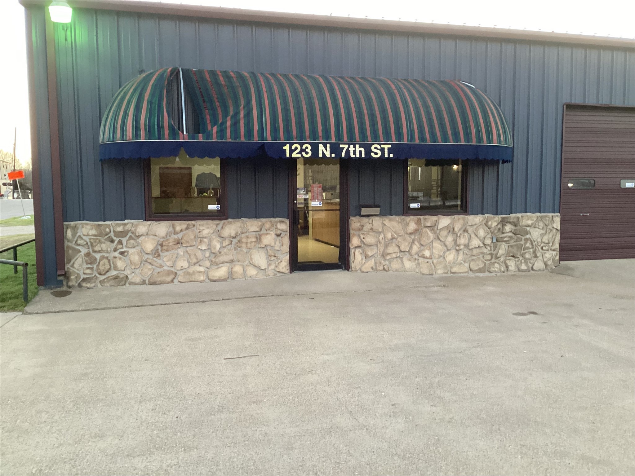 123 N 7th Street Corsicana TX 75110