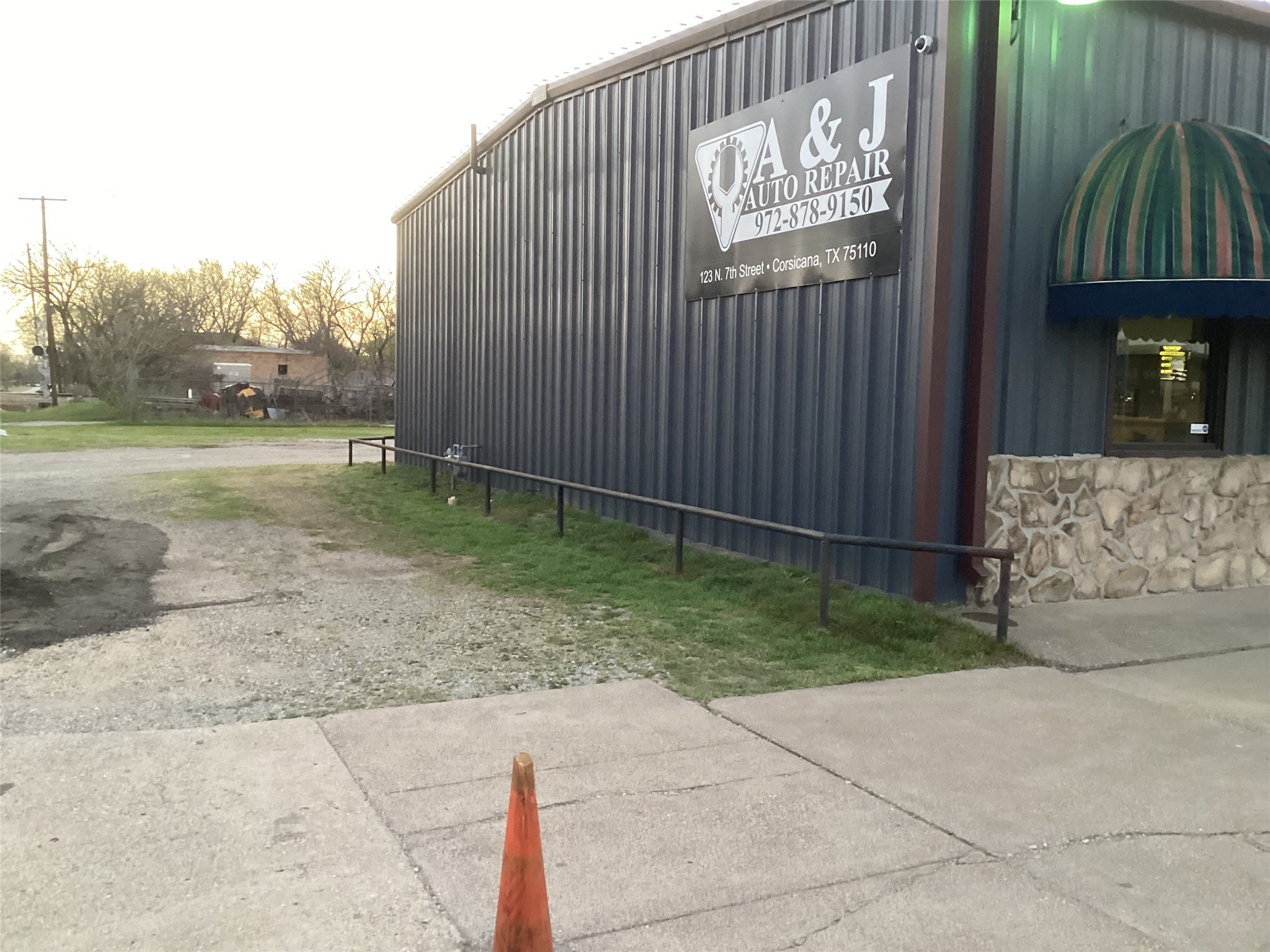 123 N 7th Street Corsicana TX 75110