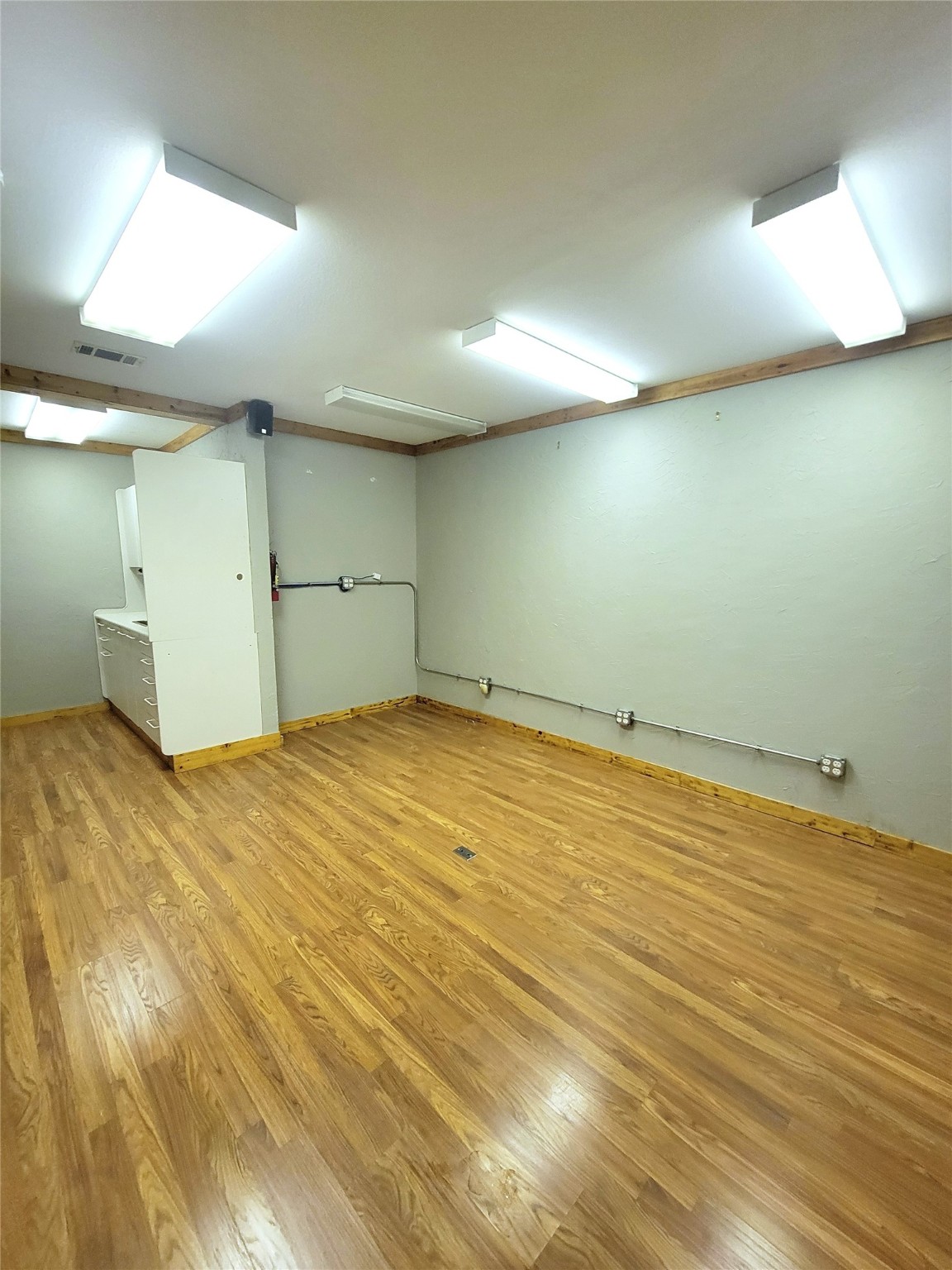 213 S Bosque Street Whitney TX 76692