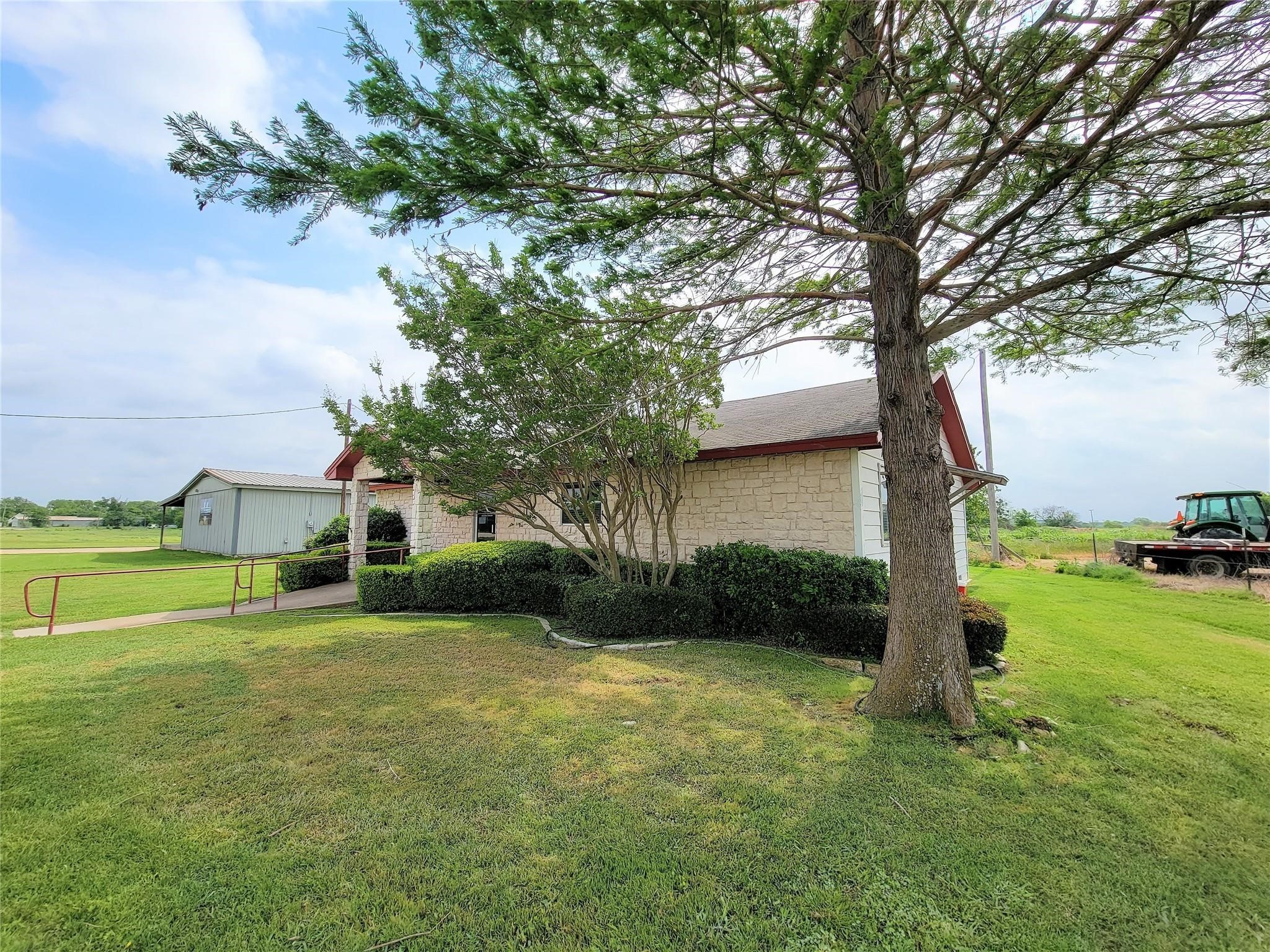 213 S Bosque Street Whitney TX 76692