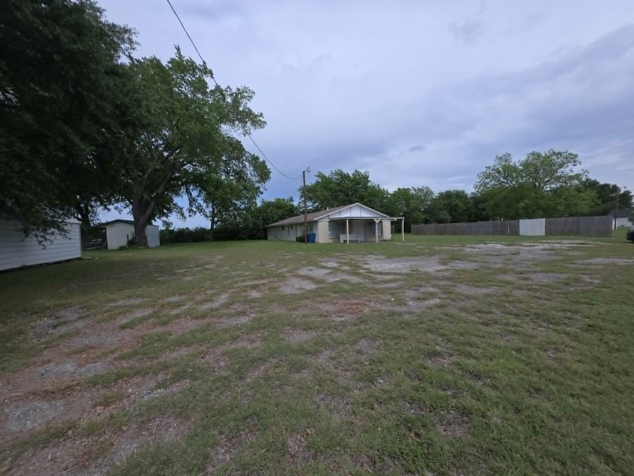 932 Highway 171 Mexia TX 76667