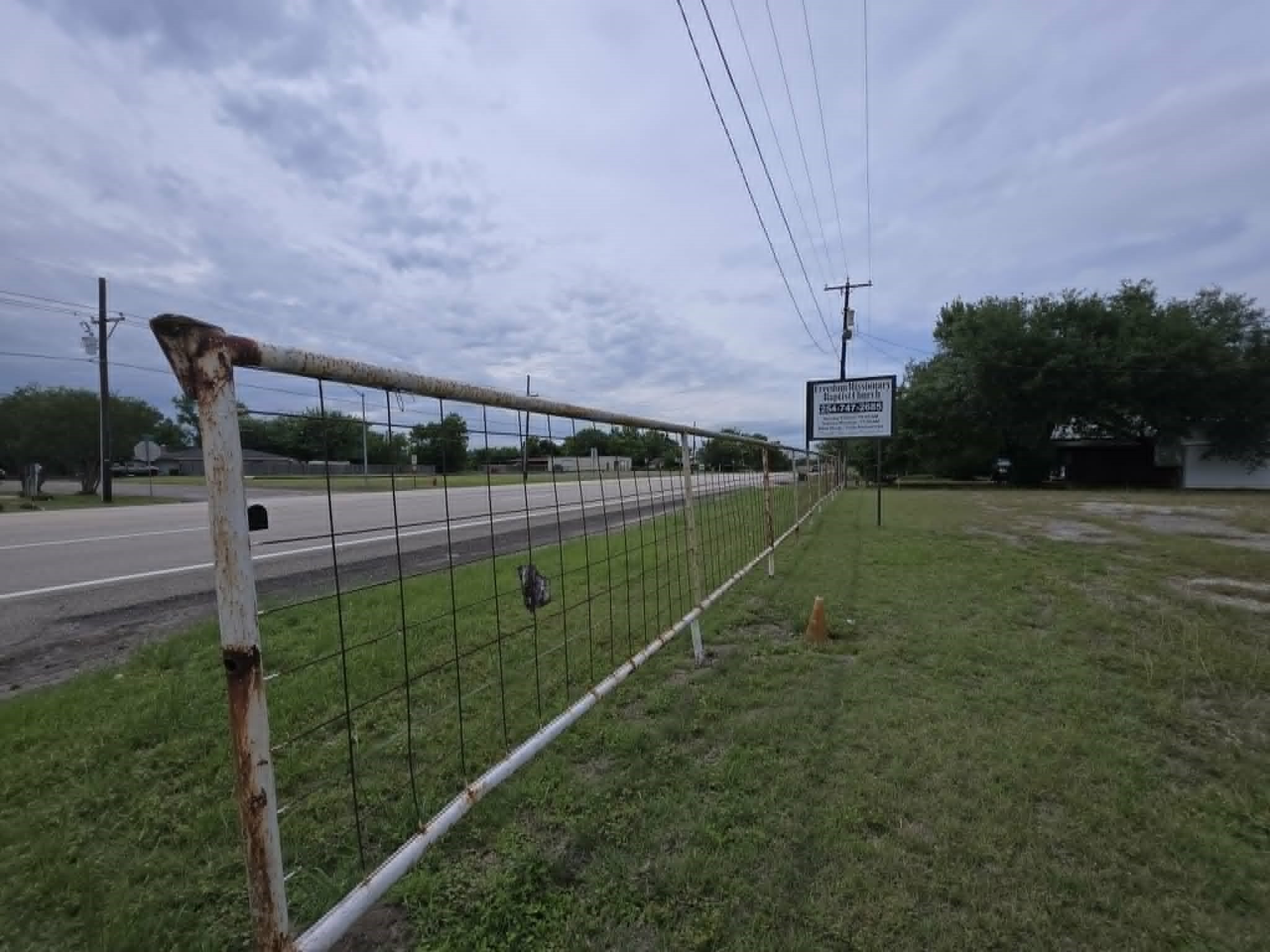 932 Highway 171 Mexia TX 76667