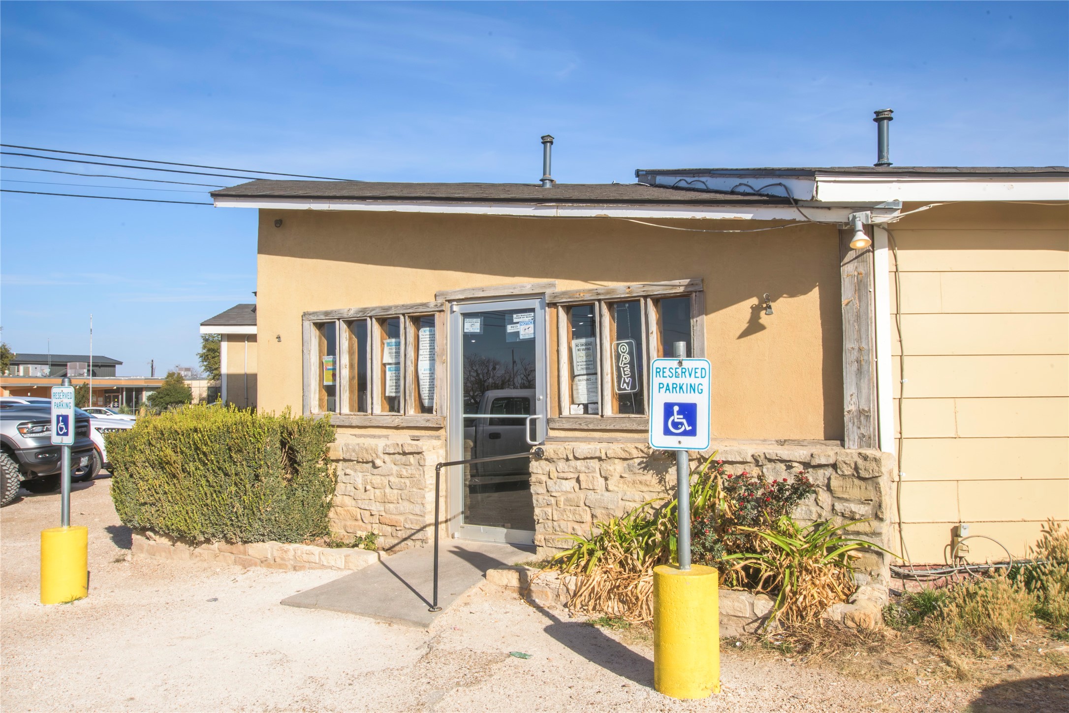 1610 N Broadway Street Ballinger TX 76821
