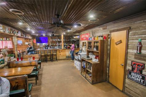 1610 N Broadway Street Ballinger TX 76821
