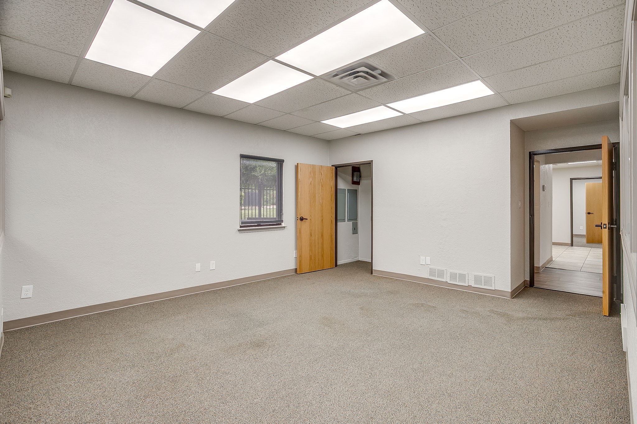 2030 S Las Vegas Trail Fort Worth TX 76108