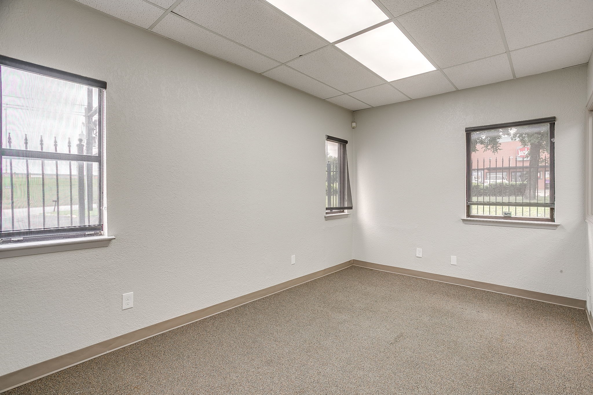 2030 S Las Vegas Trail Fort Worth TX 76108