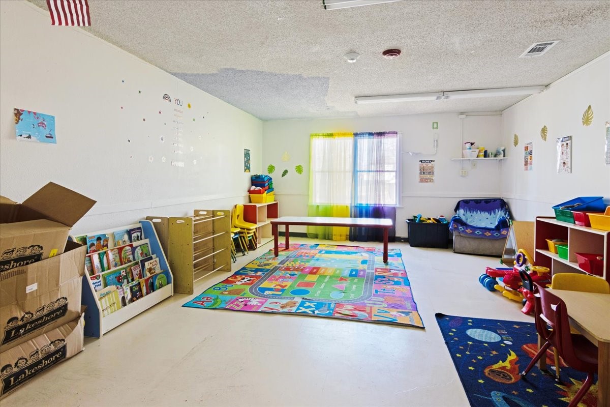 1201 W Nelson Street Denison TX 75020