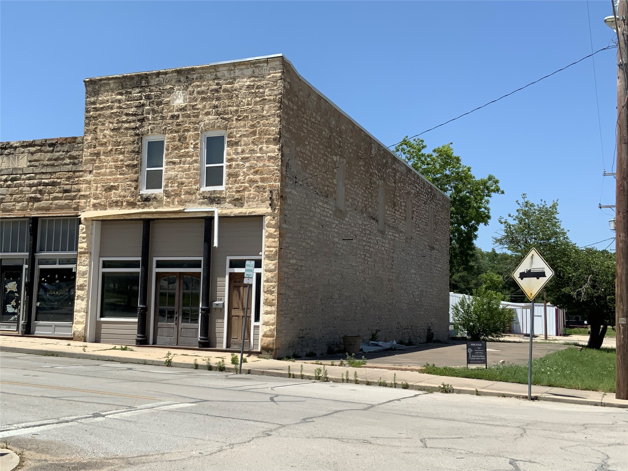 102 E Jacksboro Street Chico TX 76431