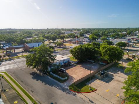 904 S Key Avenue Lampasas TX 76550