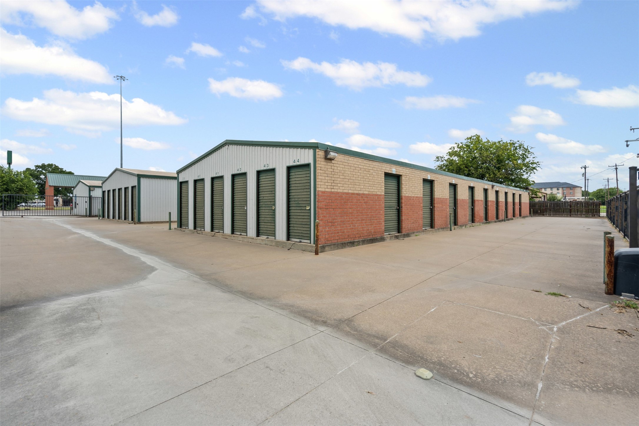 1433 N Plaza Drive Granbury TX 76048