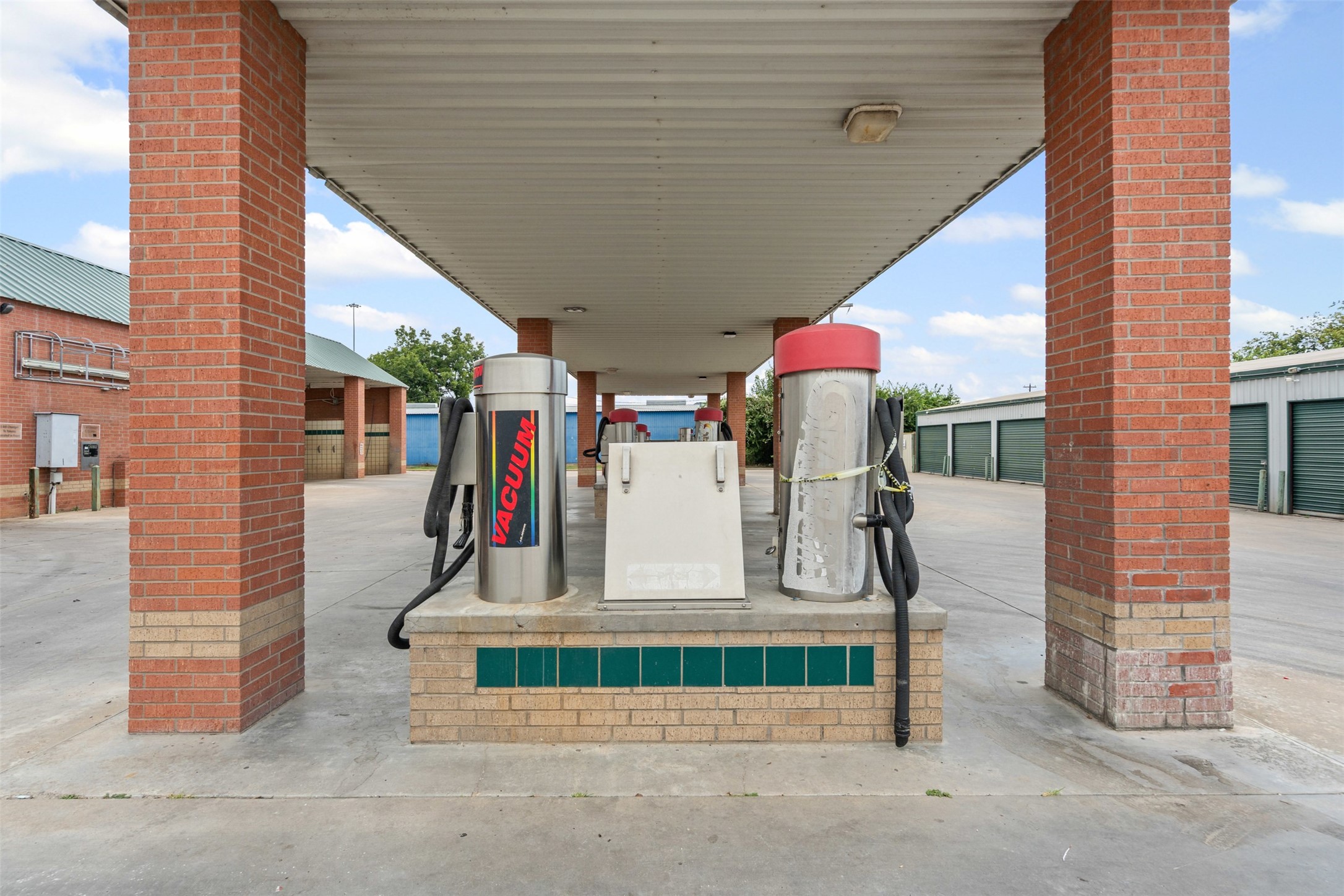 1433 N Plaza Drive Granbury TX 76048