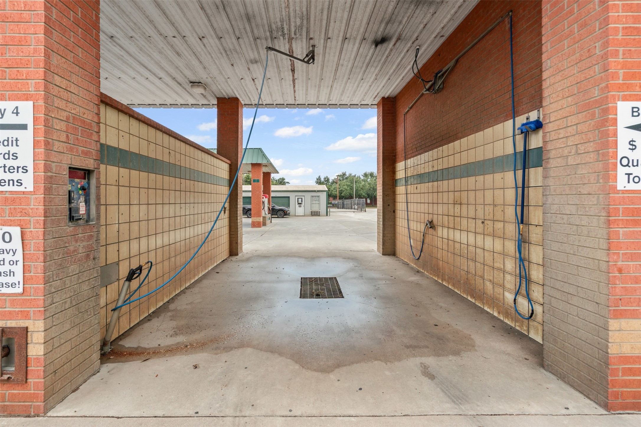 1433 N Plaza Drive Granbury TX 76048