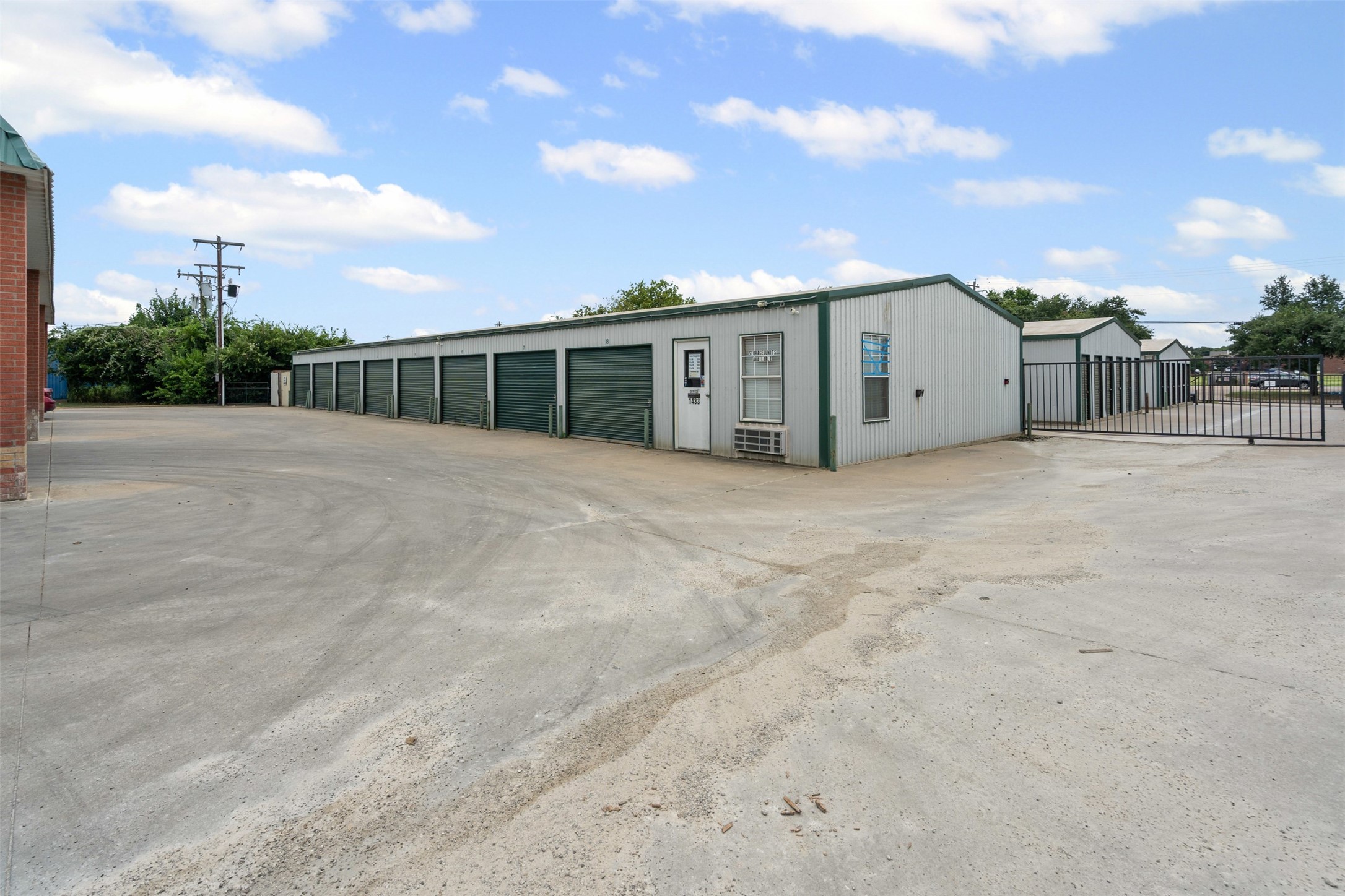 1433 N Plaza Drive Granbury TX 76048