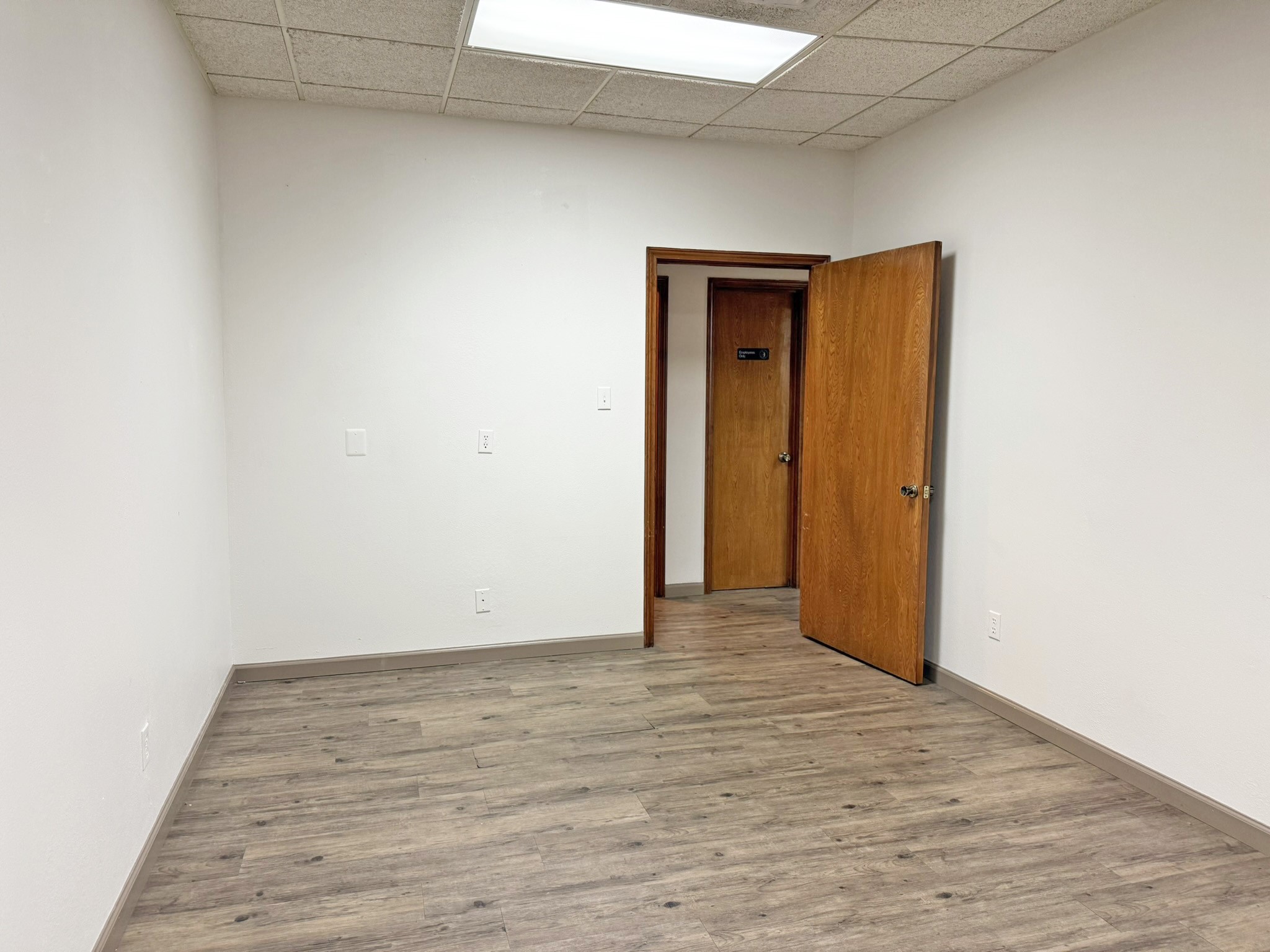 103 E Henderson. Street Cleburne TX 76031