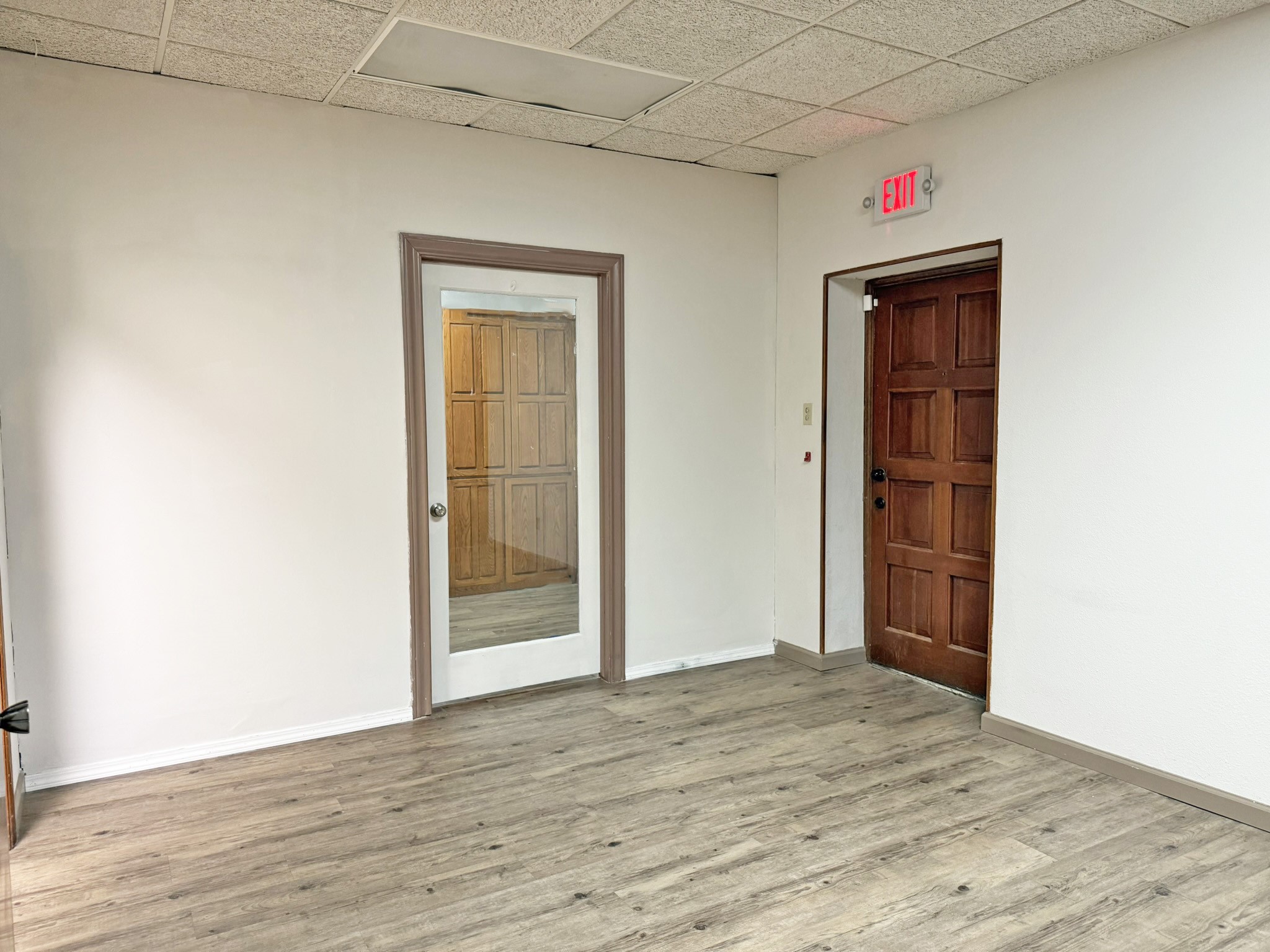 103 E Henderson. Street Cleburne TX 76031