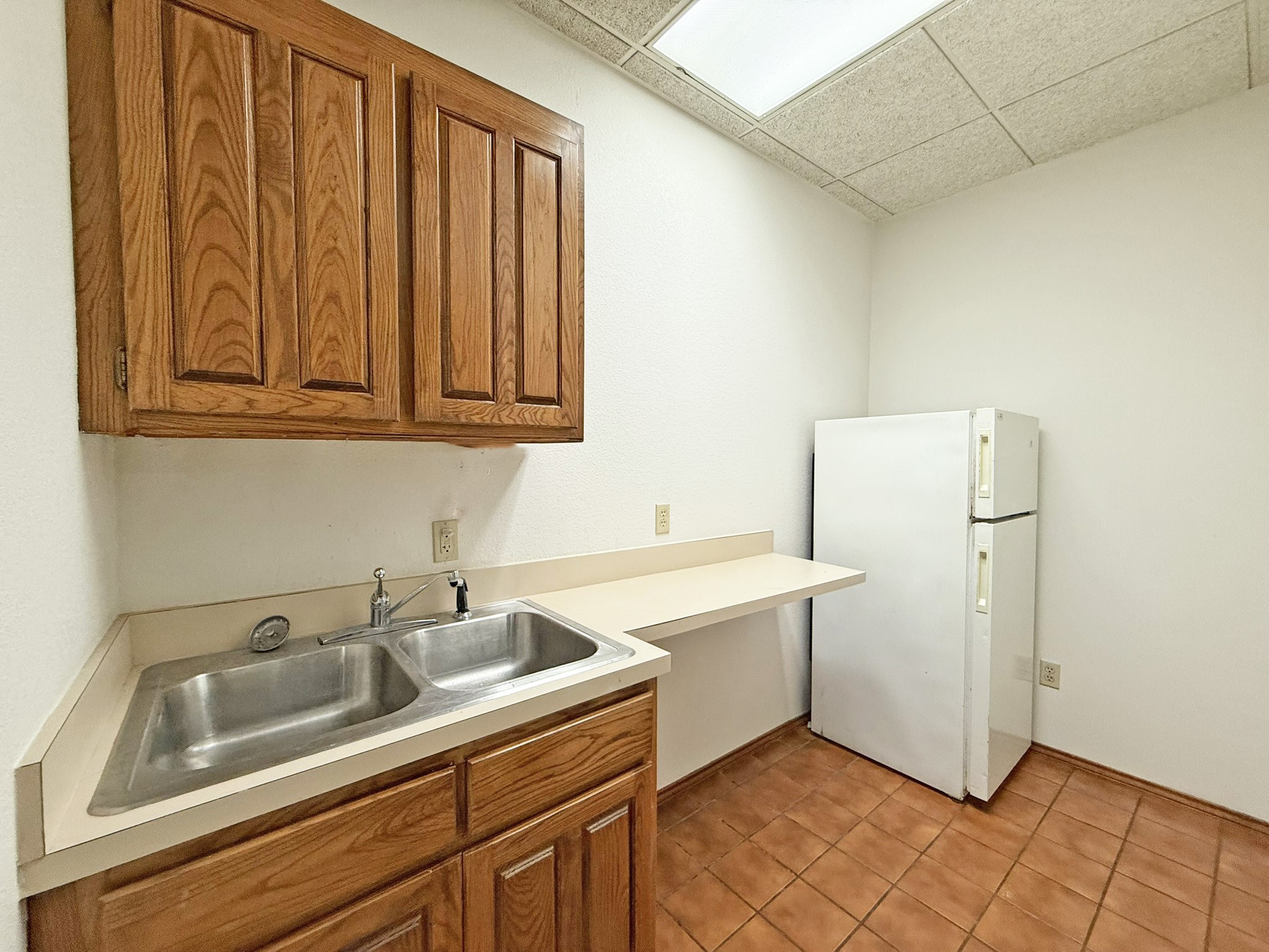 103 E Henderson. Street Cleburne TX 76031