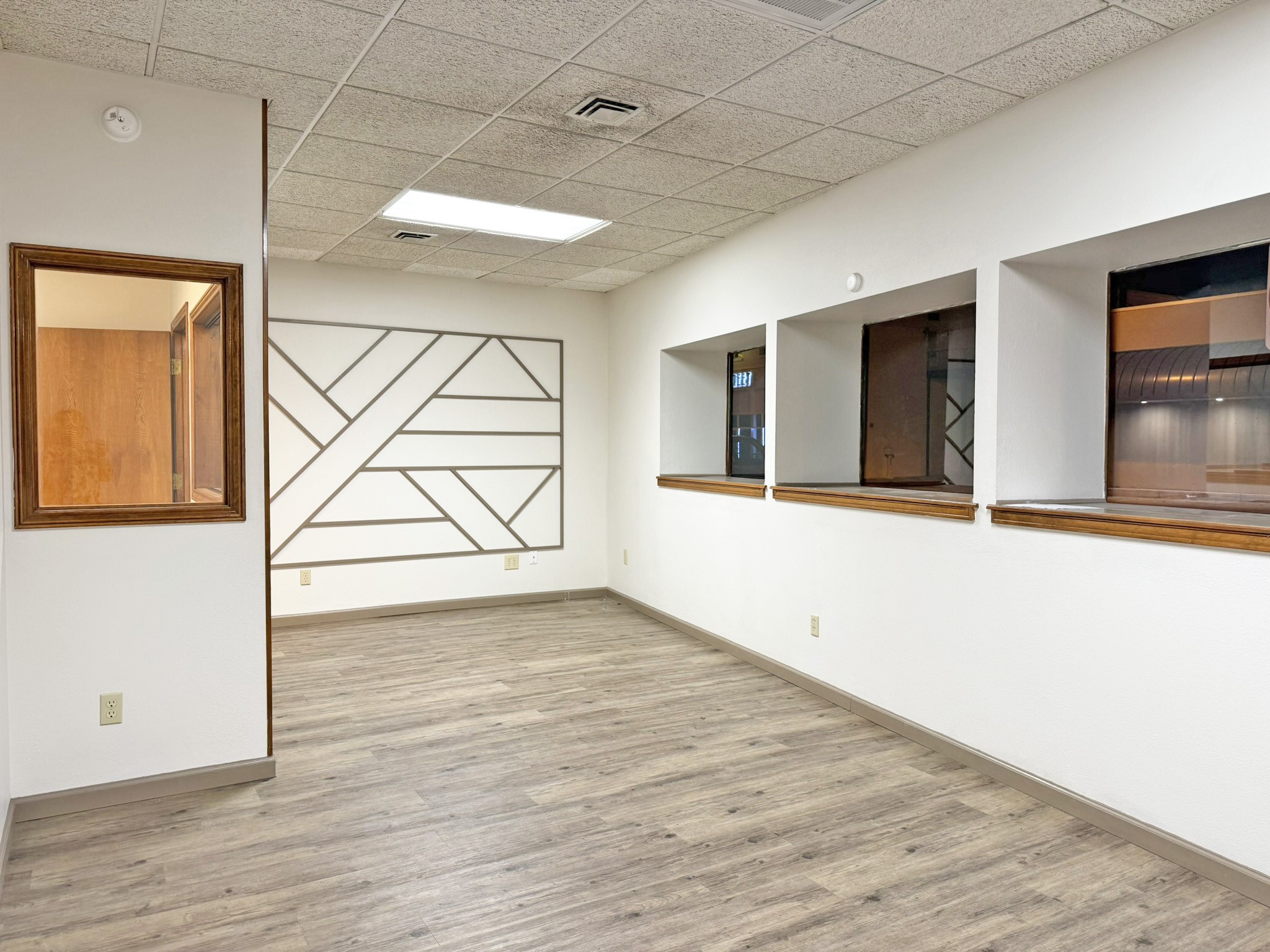 103 E Henderson. Street Cleburne TX 76031