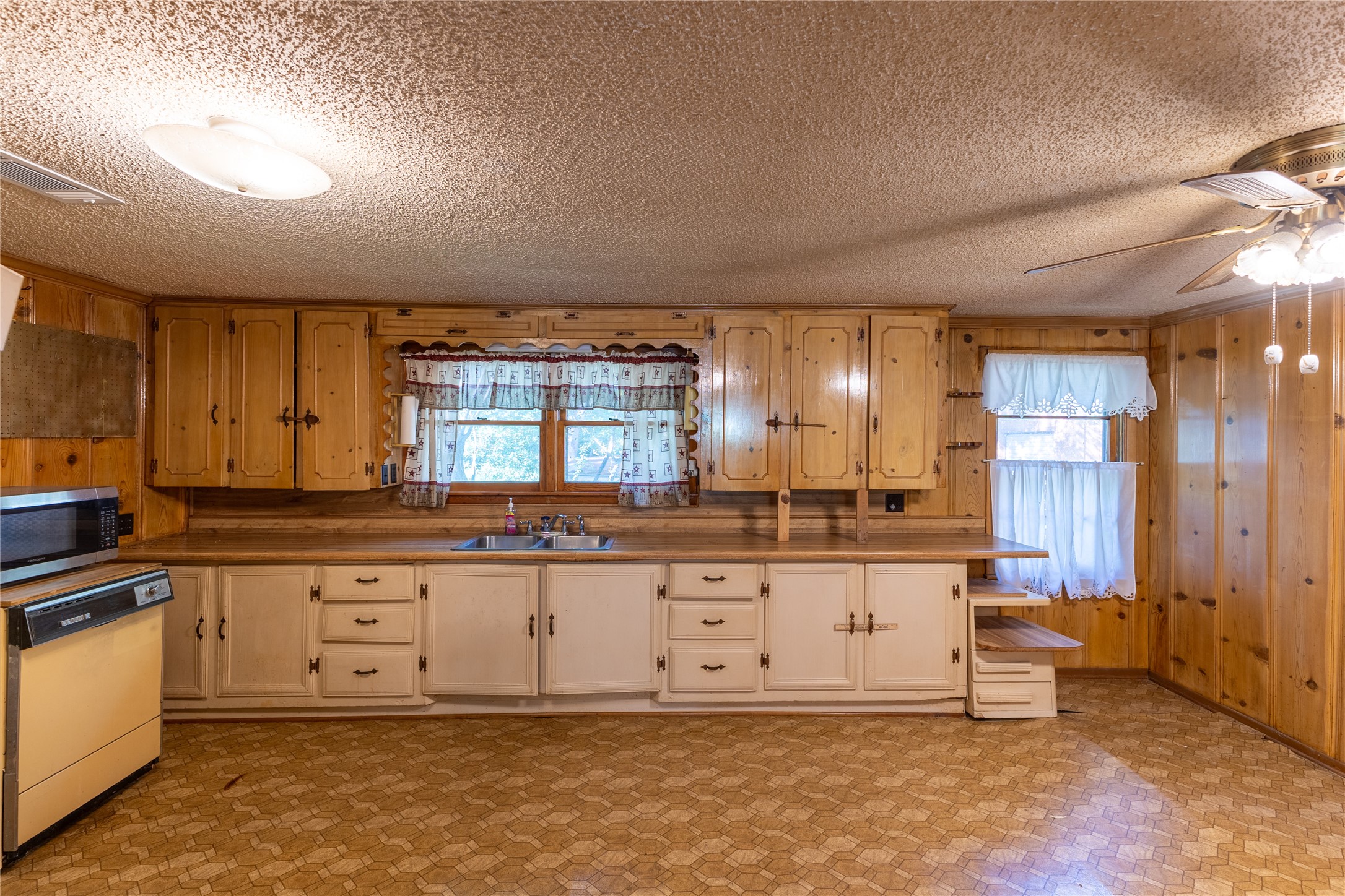 210 Austin Road Glen Rose TX 76043