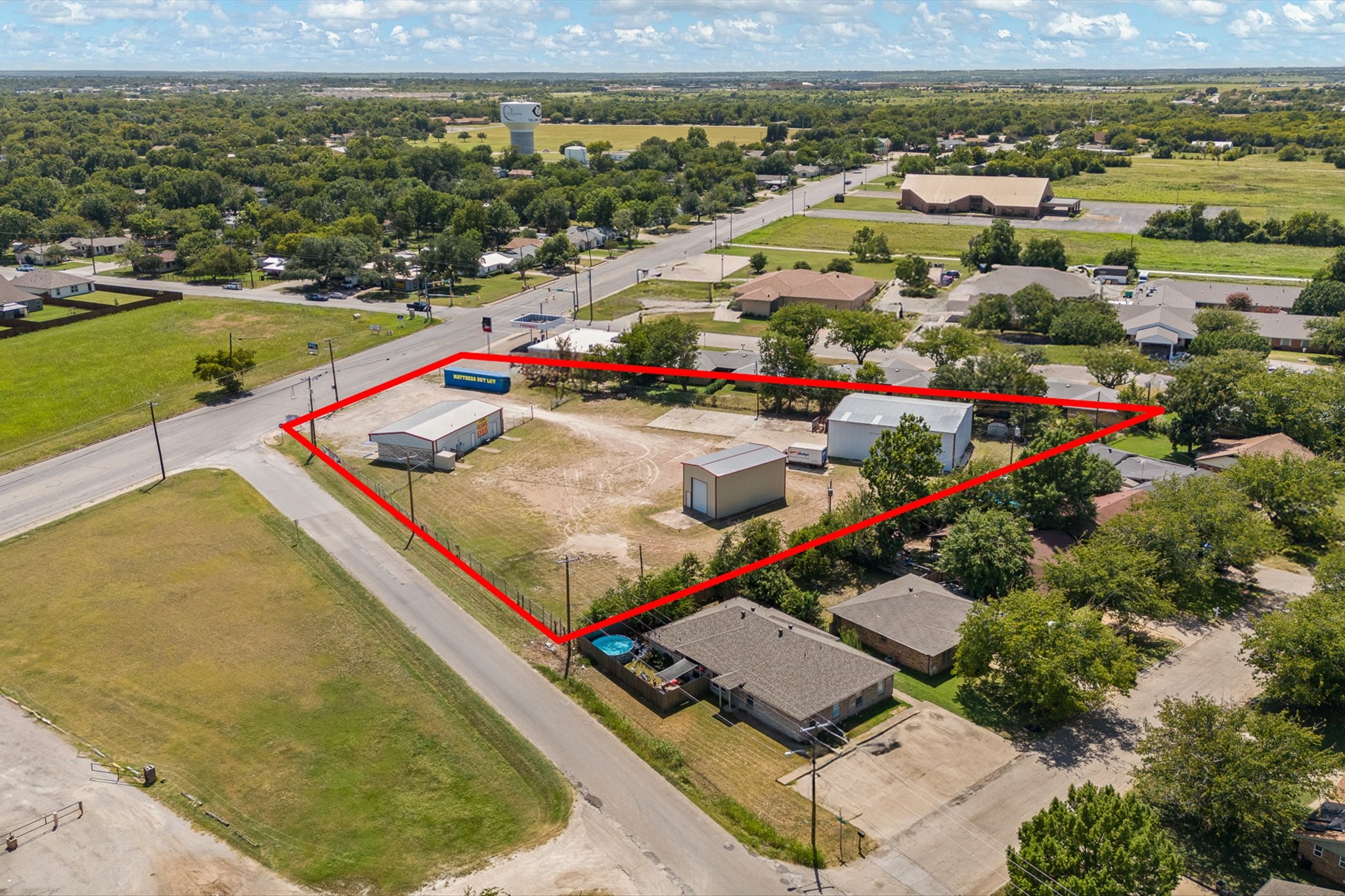 500 W Kilpatrick Street Cleburne TX 76033