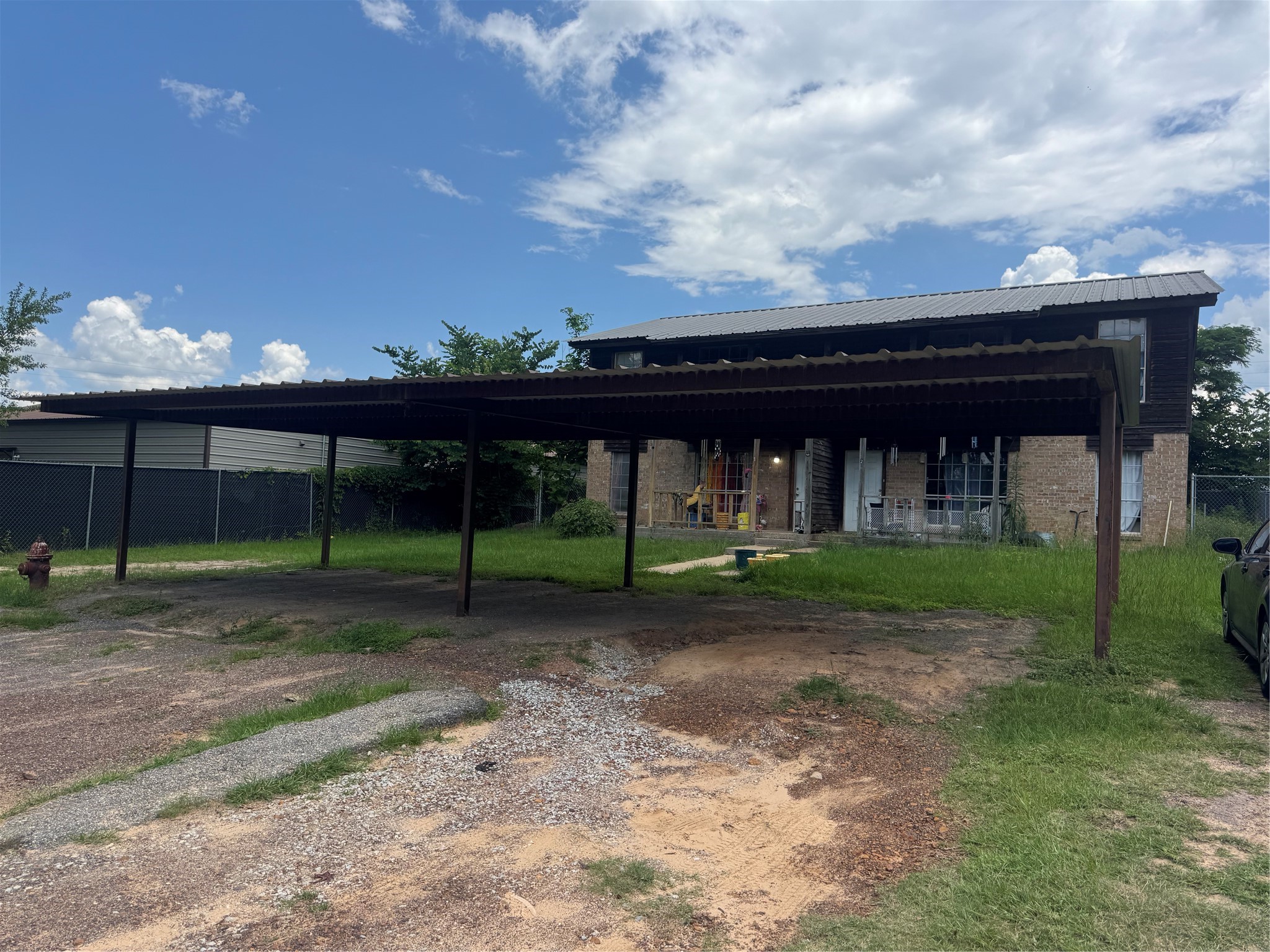 212 N Mimosa Ore City TX 75683