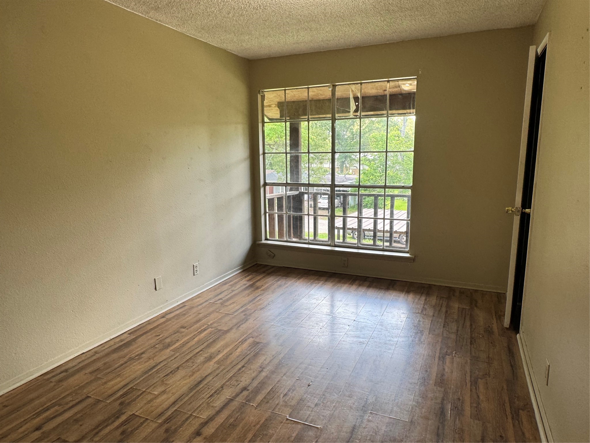 212 N Mimosa Ore City TX 75683