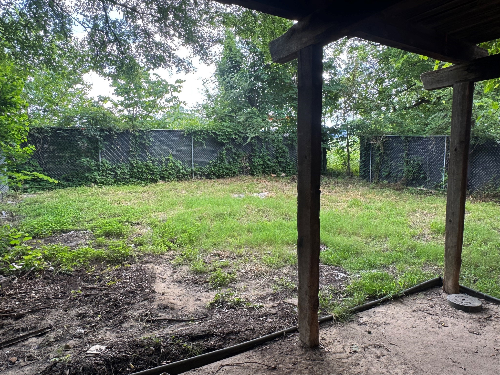 212 N Mimosa Ore City TX 75683