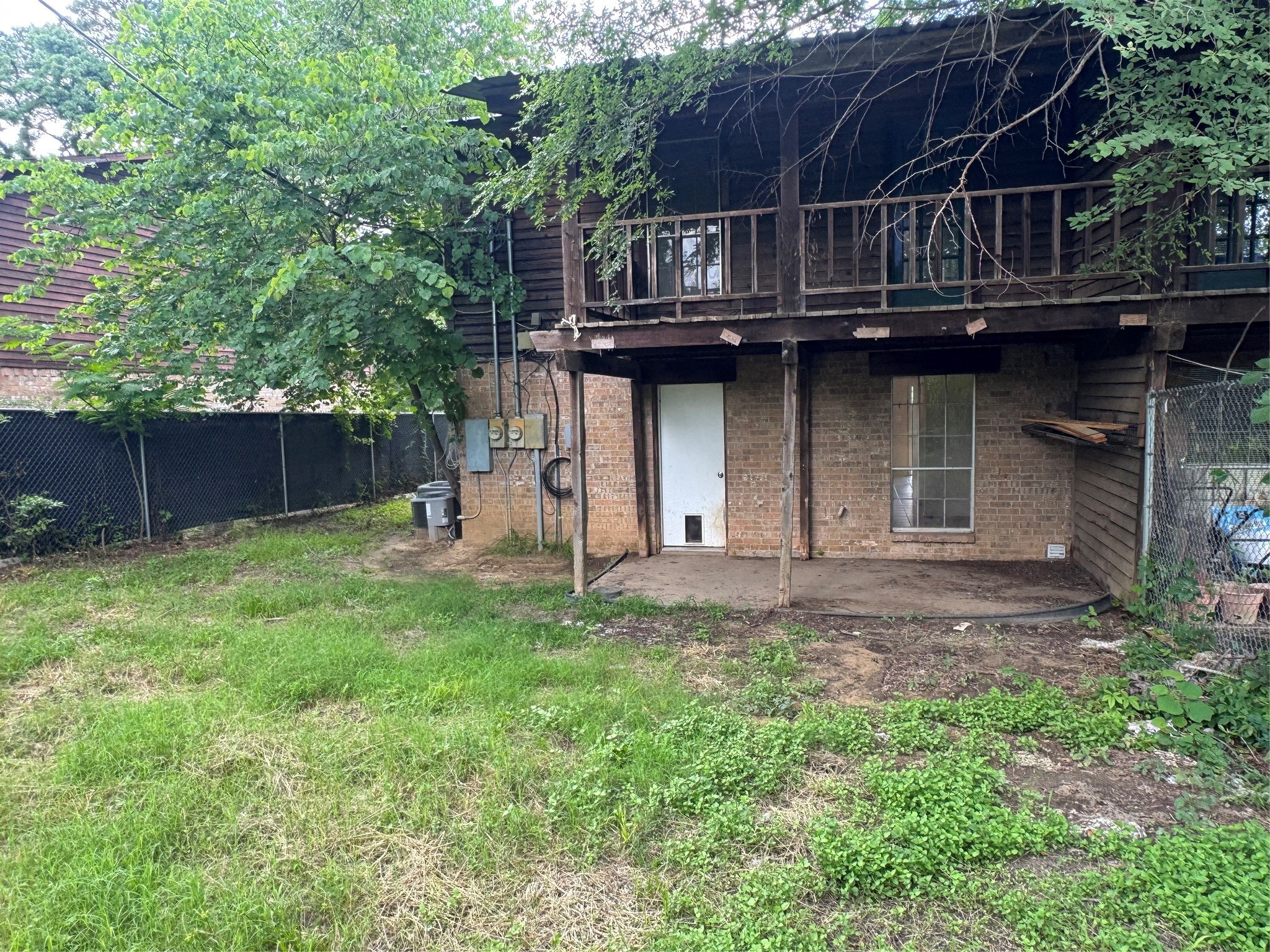 212 N Mimosa Ore City TX 75683