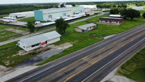 1824 Highway 84 West Mexia TX 76667