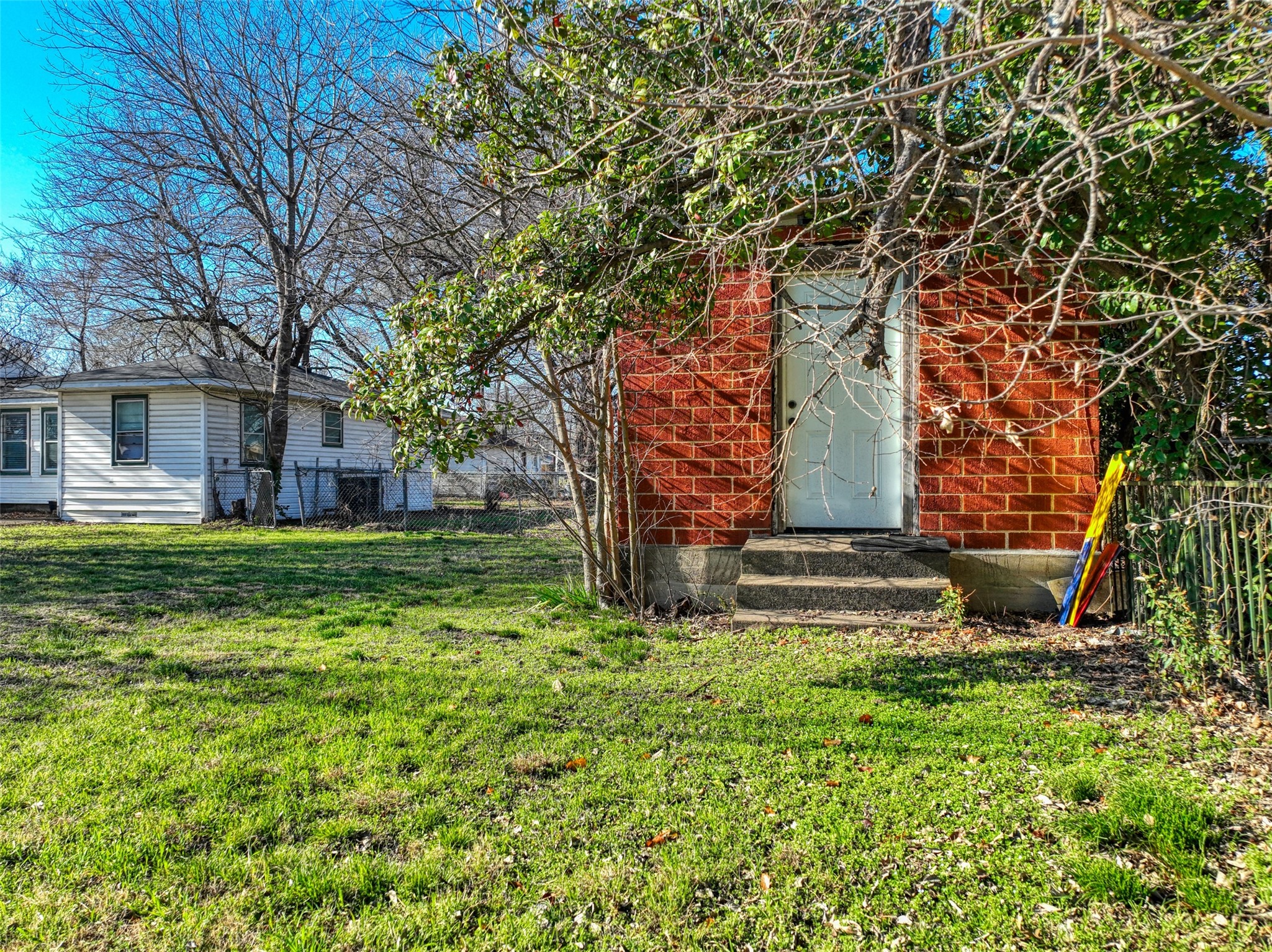 305 E Belt Line Road Wilmer TX 75172