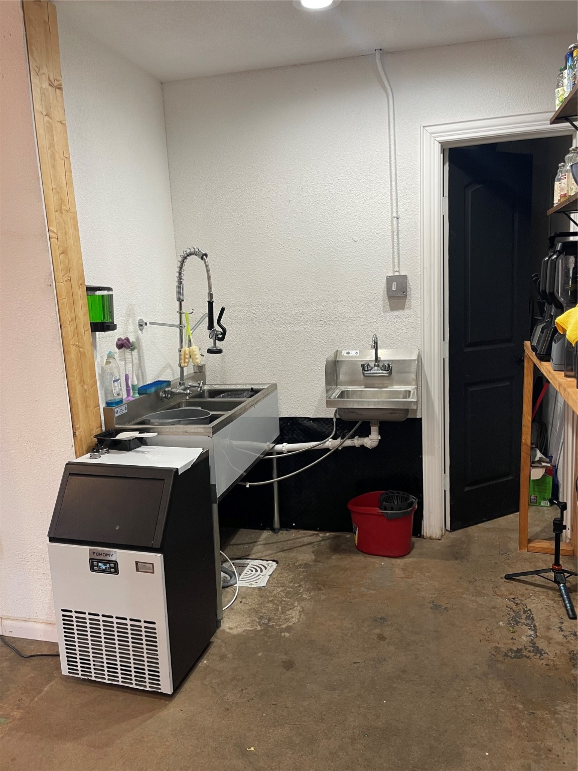 2737 Carpenter Avenue Dallas TX 75215