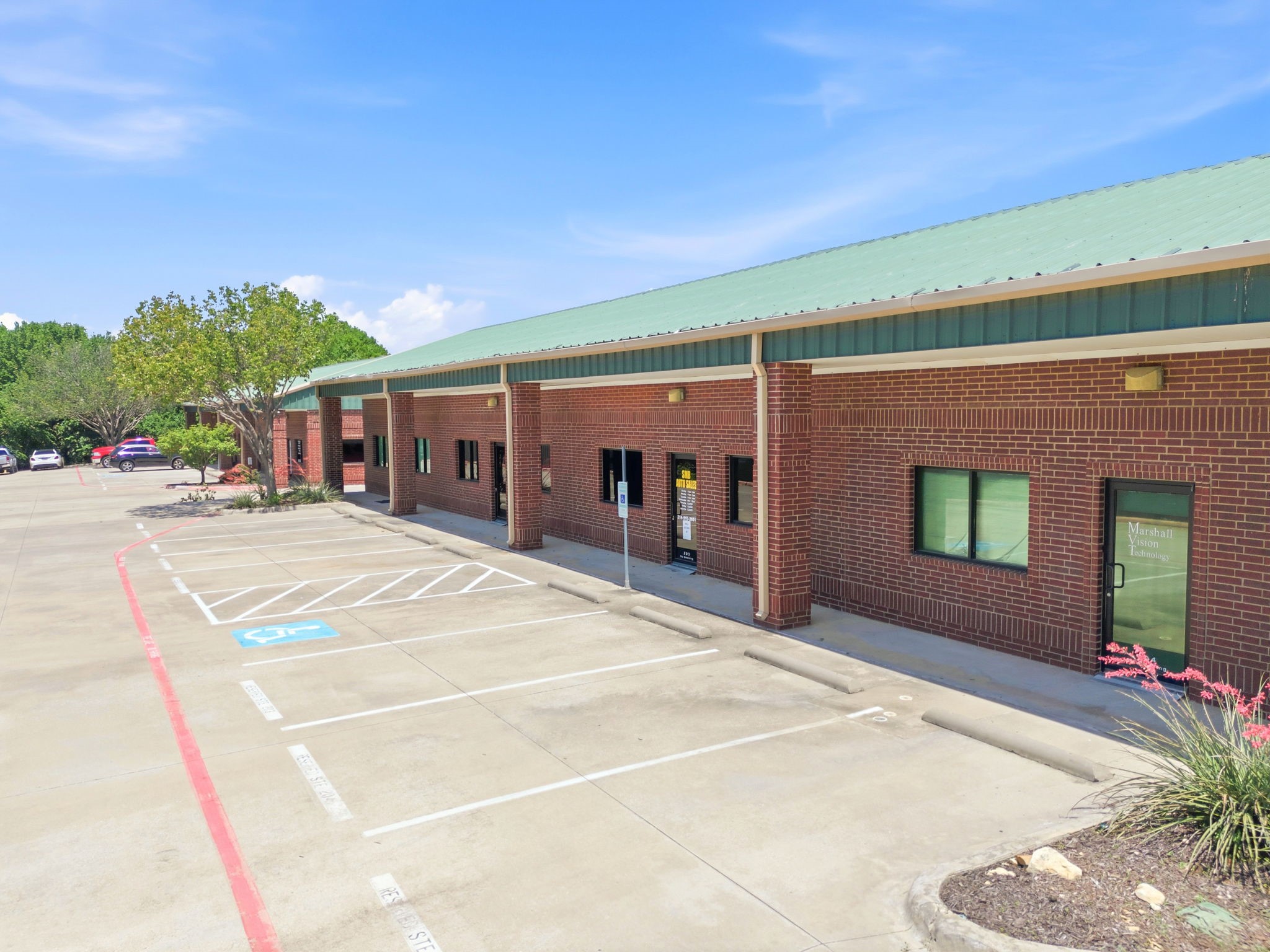 519 Bennett Lane Lewisville TX 75057