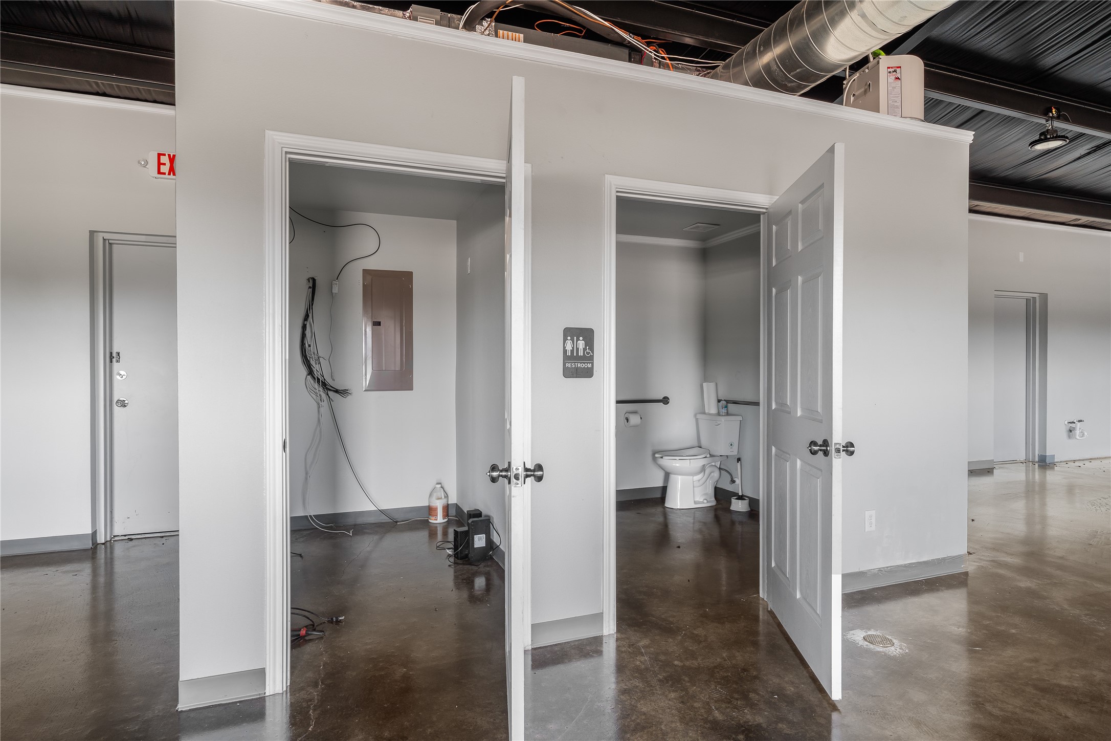 15996 Highway 80 Edgewood TX 75117