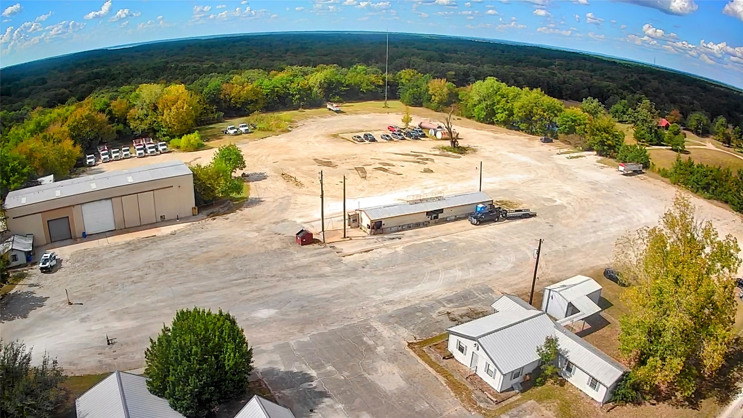 8523 Highway 271 South Powderly TX 75473