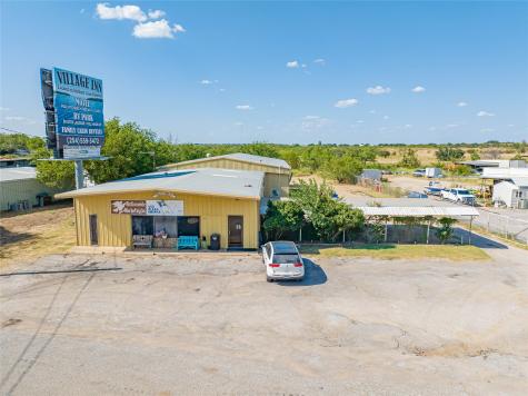 3020 W Walker Street Breckenridge TX 76424