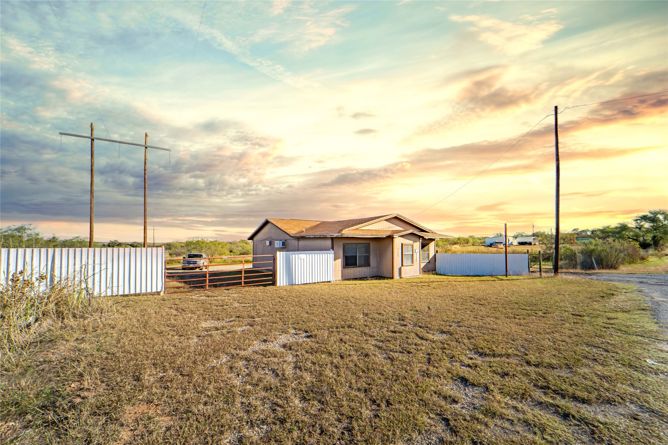 2770 E Us Highway 180 Breckenridge TX 76424