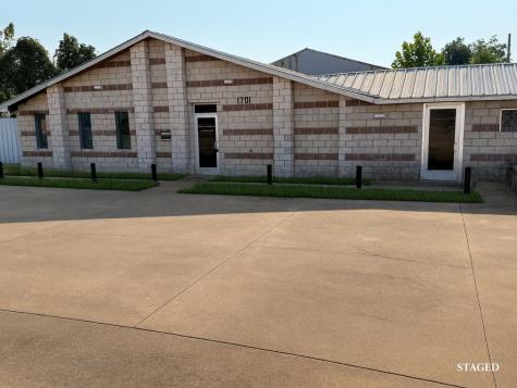 1701 W Palestine Avenue Palestine TX 75801